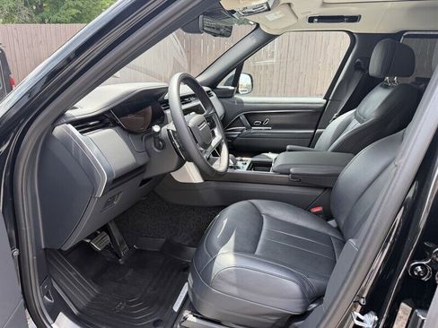 Used 2023 Land Rover Range Rover Long Wheelbase First Edition AWD/4WD image 18
