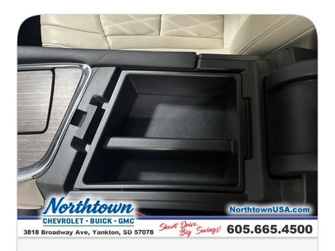 Used 2023 Buick Enclave Avenir w/ Trailering Package, 5000 lbs. AWD/4WD image 26