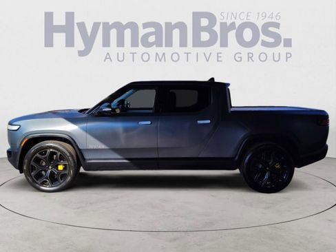 Used 2022 Rivian R1T Adventure image 6