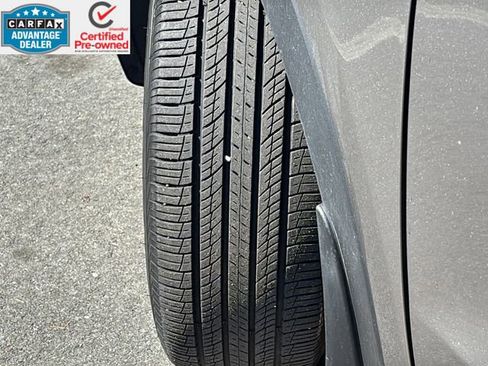 Used 2017 Hyundai Santa Fe Sport image 11