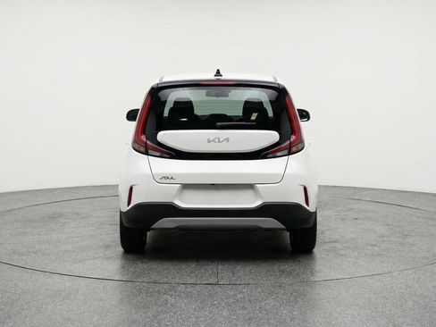 Used 2025 Kia Soul LX w/ LX Technology Package image 7