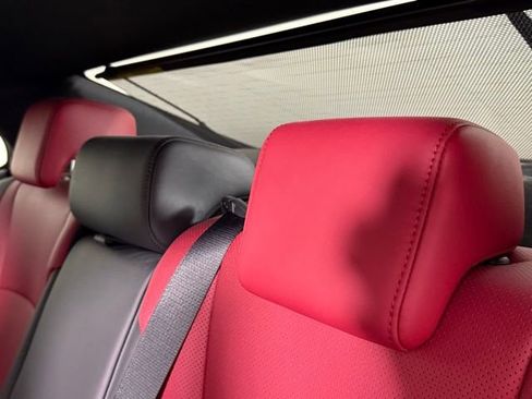 Used 2024 Lexus ES 300h F Sport image 24