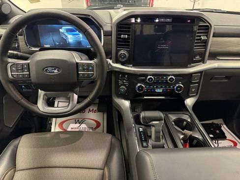 New 2025 Ford F150 Lariat w/ Equipment Group 501A Mid image 19