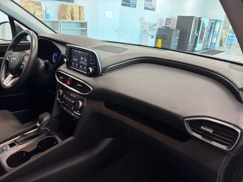Used 2019 Hyundai Santa Fe SEL image 32
