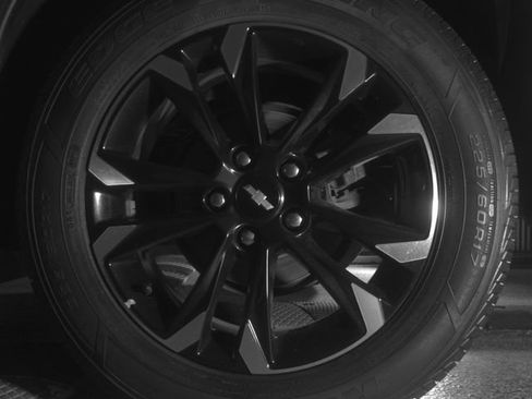 Used 2021 Chevrolet TrailBlazer LT w/ Convenience Package FWD image 12