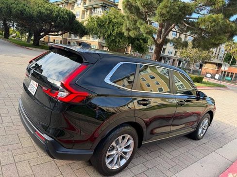 Used 2025 Honda CR-V EX-L image 26