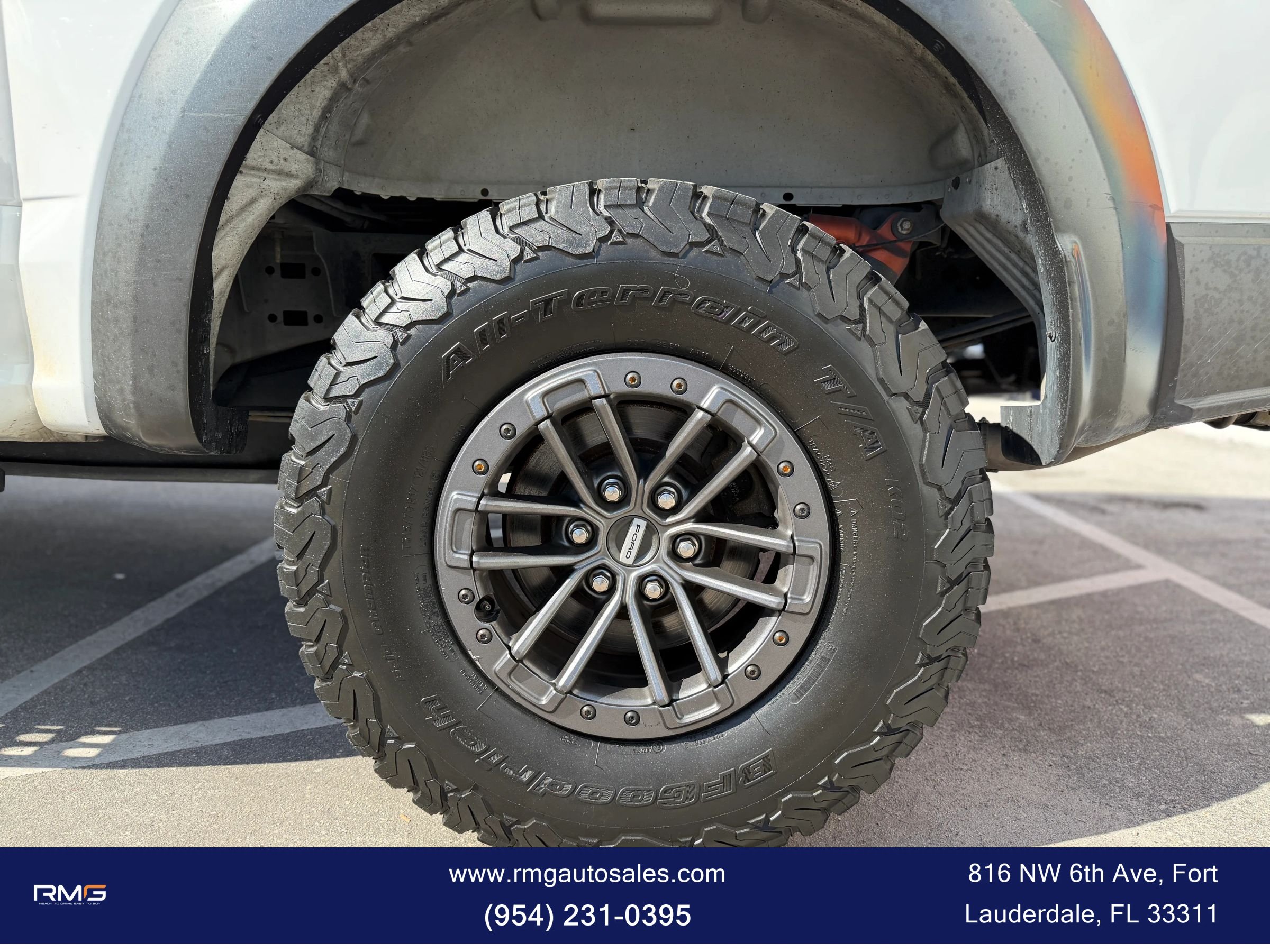 Used 2020 Ford F150 Raptor w/ Equipment Group 802A Luxury AWD/4WD image 13