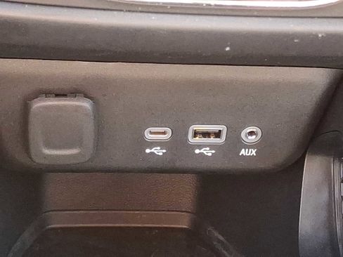 Certified 2023 Chevrolet TrailBlazer LT w/ Convenience Package image 25