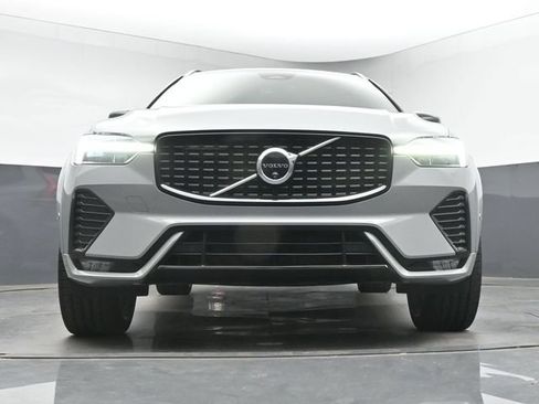 Used 2024 Volvo XC60 B5 Ultimate w/ Protection Package Premier AWD/4WD image 38