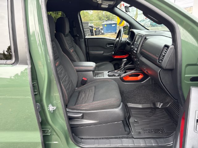 Used 2024 Nissan Frontier PRO-4X w/ Pro Convenience Package AWD/4WD image 9