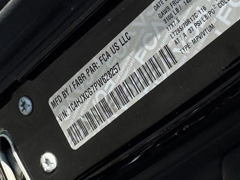 Used 2023 Jeep Wrangler Rubicon AWD/4WD image 33
