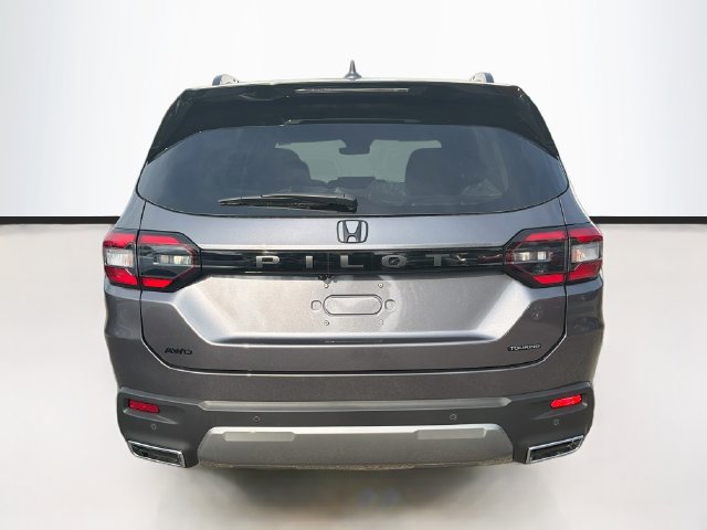 New 2026 Honda Pilot Touring image 6