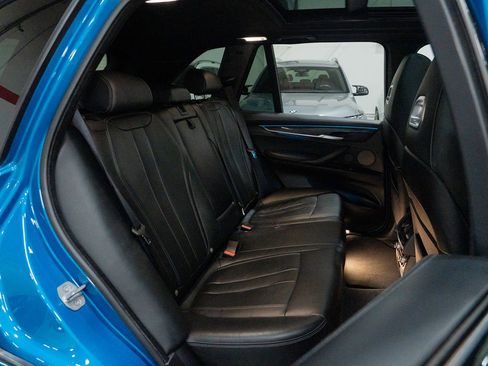 Used 2018 BMW X5 M image 28