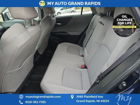 Used 2024 Toyota Venza LE image 26