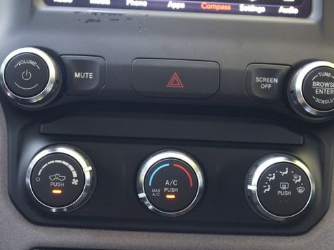 Used 2020 RAM 2500 Tradesman AWD/4WD image 33