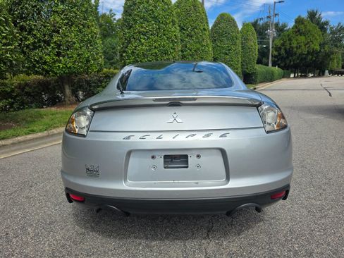Used 2012 Mitsubishi Eclipse image 4