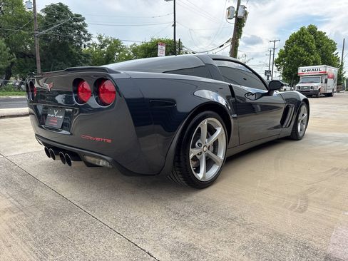 Used 2013 Chevrolet Corvette Grand Sport w/ 4LT Preferred Equipment Group RWD image 9