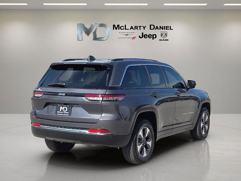 Used 2022 Jeep Grand Cherokee Limited 4xe AWD/4WD image 5