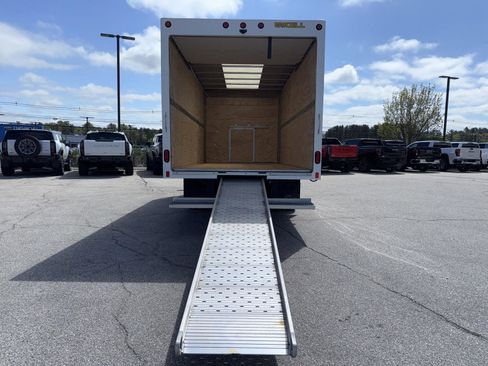 New 2025 GMC Savana 3500 w/ Power Convenience Package image 20