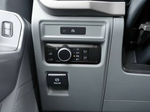 Used 2025 Ford F150 XLT w/ Equipment Group 301A Standard AWD/4WD image 37