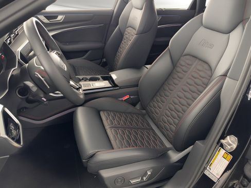Used 2021 Audi RS 6 AWD/4WD image 5