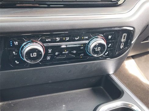 Used 2023 GMC Sierra 1500 SLT image 19