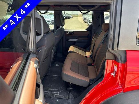 Certified 2023 Ford Bronco Outer Banks w/ Sasquatch Package AWD/4WD image 7