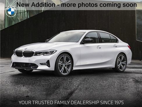 Used 2020 BMW 330i xDrive Sedan w/ M Sport Package AWD/4WD image 1
