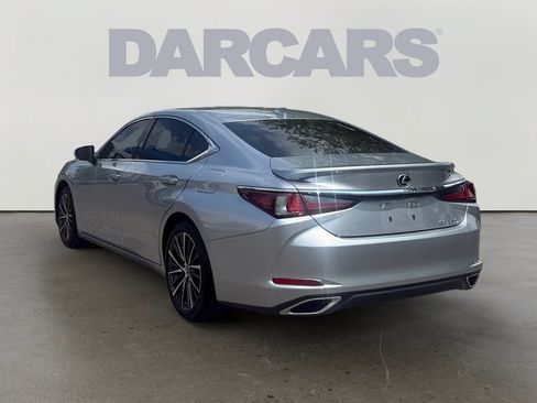 Used 2025 Lexus ES 350 w/ Premium Package FWD image 5