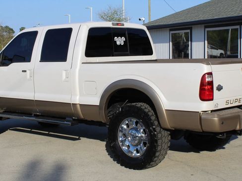 Used 2014 Ford F350 King Ranch w/ King Ranch w/Chrome Package image 3