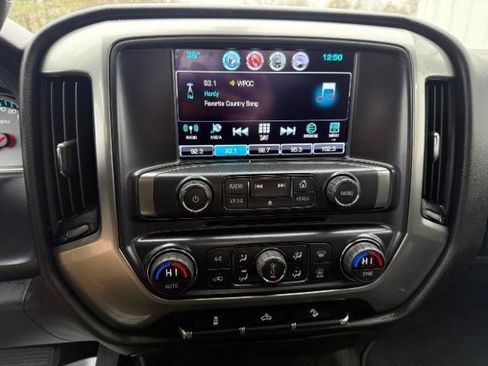 Used 2018 Chevrolet Silverado 1500 LT w/ All Star Edition image 24