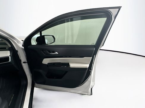 Used 2025 Honda Prologue Touring image 31