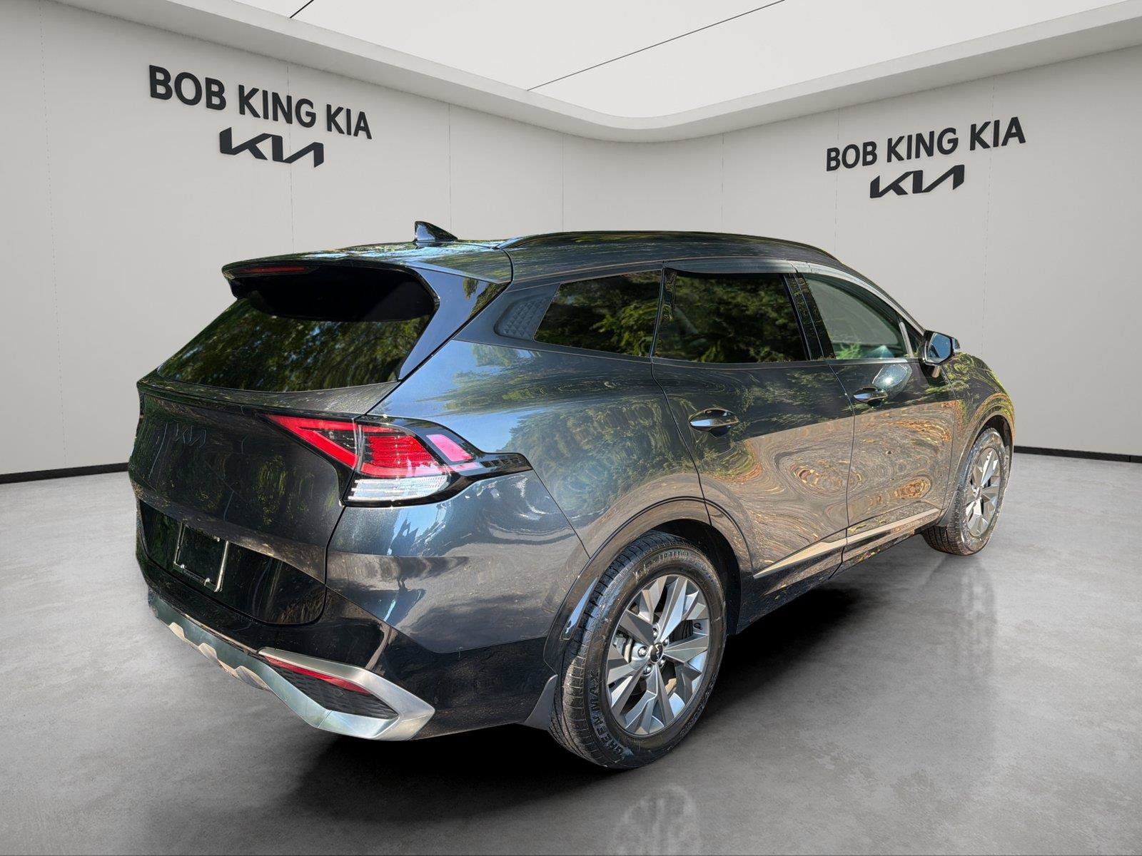 Used 2023 Kia Sportage SX FWD image 5