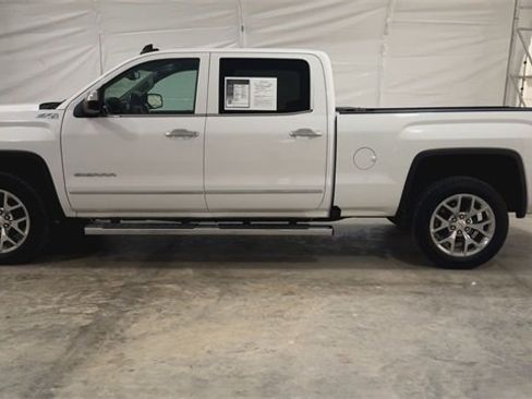 Certified 2017 GMC Sierra 1500 SLT w/ SLT Premium Package image 5