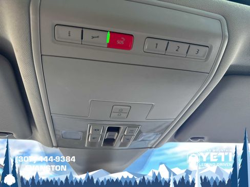 Used 2019 Volkswagen Atlas SEL image 35