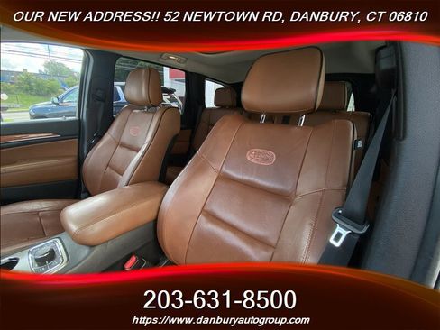 Used 2012 Jeep Grand Cherokee Overland AWD/4WD image 14