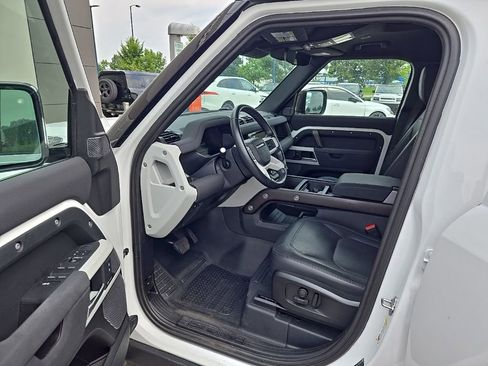Used 2023 Land Rover Defender 110 S AWD/4WD image 16