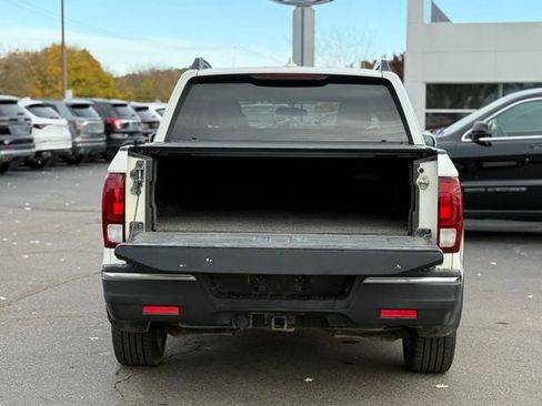 Used 2017 Honda Ridgeline RTL image 39