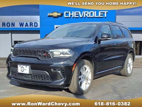 Used 2024 Dodge Durango GT image 1