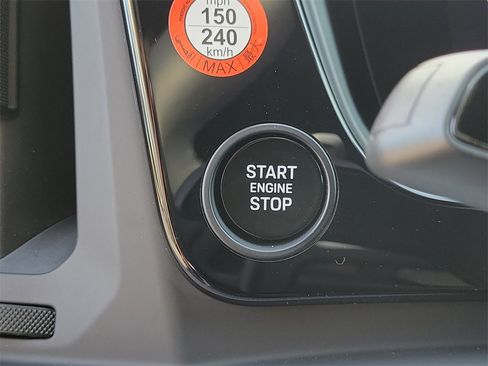 New 2026 Porsche Cayenne Coupe image 40