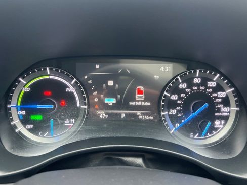 Used 2020 Toyota Highlander XLE image 21