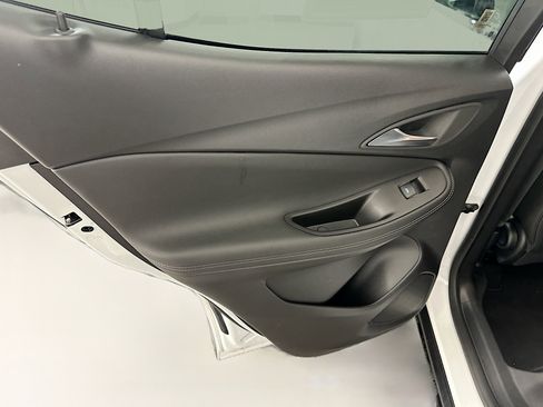 Used 2025 Buick Encore GX Preferred image 26