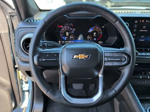 New 2025 Chevrolet Colorado LT w/ LT Convenience Package image 17