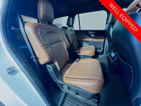 Used 2020 Lincoln Aviator Reserve w/ Equipment Group 201A AWD/4WD image 29