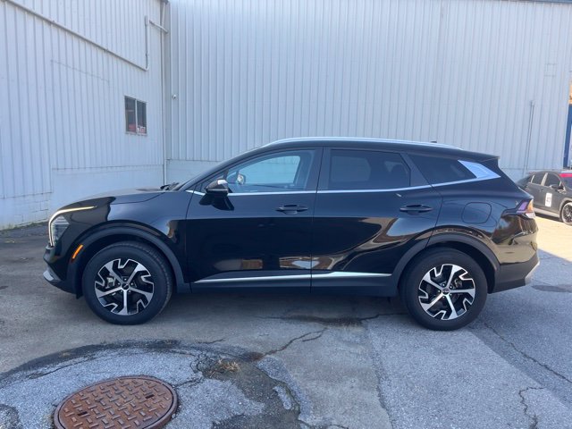 Used 2024 Kia Sportage EX AWD/4WD image 8