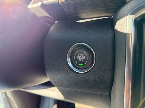 New 2026 GMC Acadia Denali w/ Super Cruise Package image 26