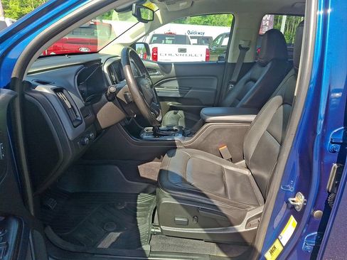 Used 2019 Chevrolet Colorado Z71 AWD/4WD image 14
