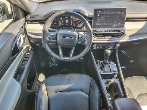 Certified 2023 Jeep Compass Limited AWD/4WD image 13