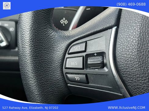 Used 2018 BMW 330i xDrive Sedan w/ Convenience Package image 12