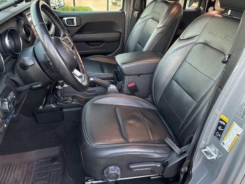 Used 2021 Jeep Wrangler Unlimited Sahara w/ Cold Weather Group image 19